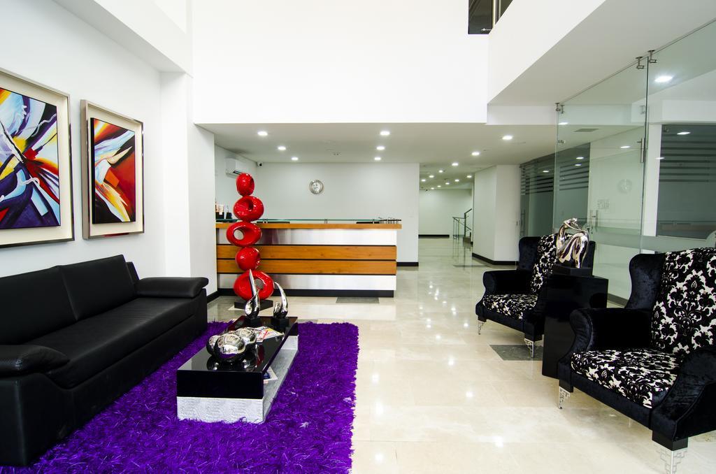 Hotel Lleras 10 Medellín Esterno foto