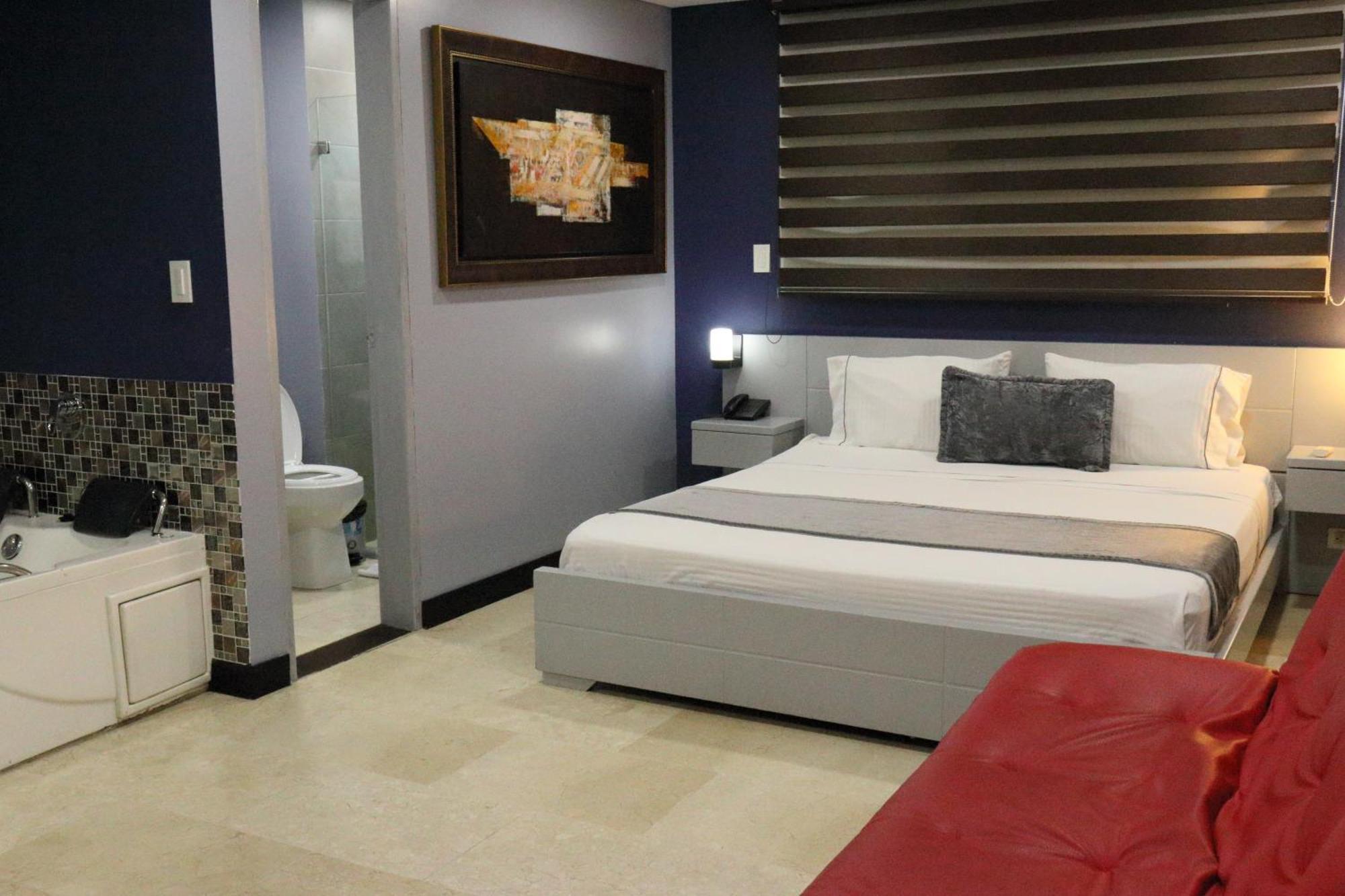 Hotel Lleras 10 Medellín Esterno foto