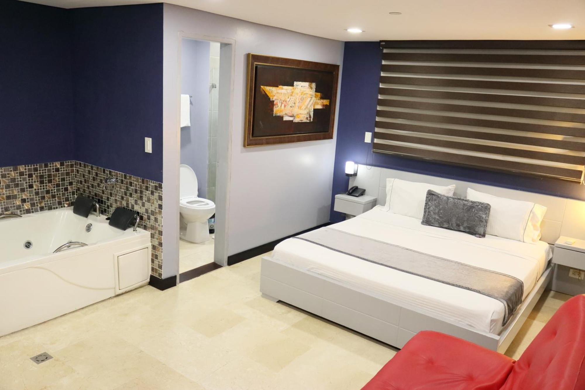 Hotel Lleras 10 Medellín Esterno foto